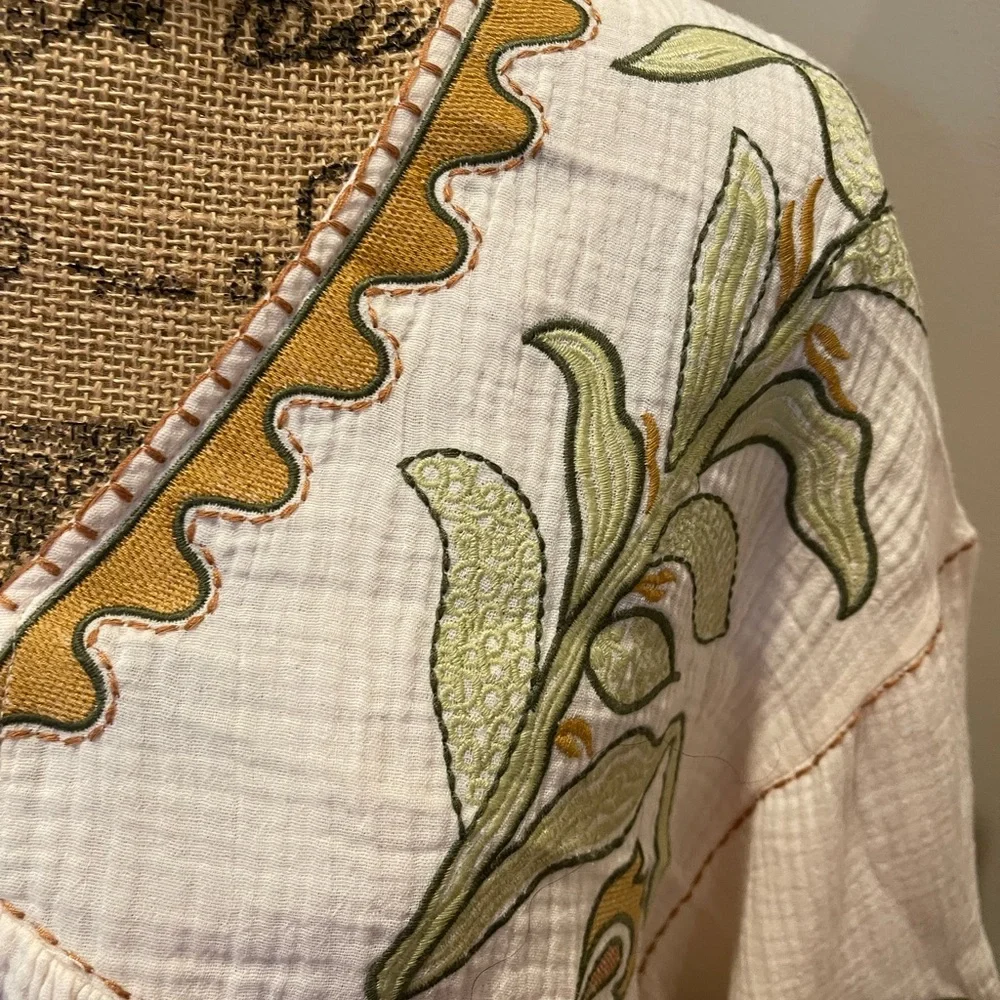 Easel Boho Embroidered V-Neck Peasant Top - Picture 4 of 5